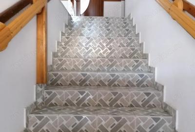 Casă cu 6 camere cu Teren 400 Mp în Câmpulung Moldovenesc - 2