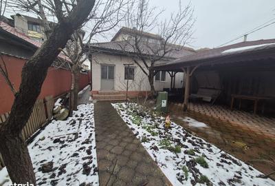 Casă cu 4 camere cu Canalizare în Central - 16