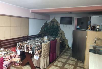 Spațiu comercial, de 159 mp, în Central - 14