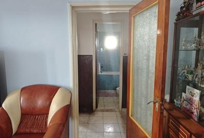 Apartament 2 camere 1 Decembrie , 1980 - 3