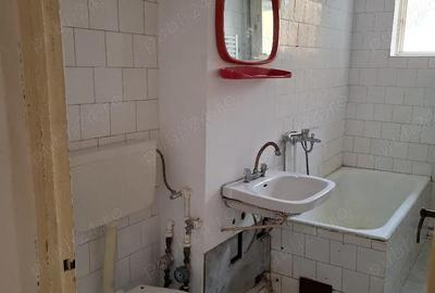 Apartament cu 2 camere semidecomandat în Central - 3