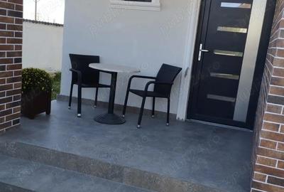 Casă cu 4 camere cu Teren 260 Mp în Central - 8