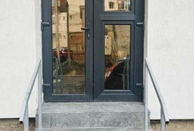 Inchiriez spatiu redus 18mp Unirii SUD pt. diverse activitati - 1