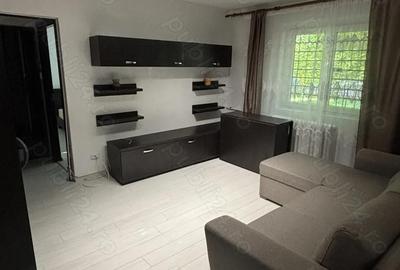 Apartament cu 2 camere decomandat în Brâncoveanu