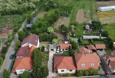 Casă cu 3 camere în Titulescu - 2