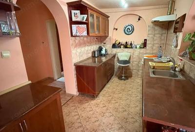 Casă cu 3 camere cu Teren 195 Mp în Mediaș - 8