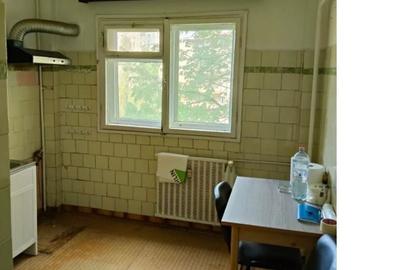 Apartament cu 3 camere decomandat în Tineretului - 7
