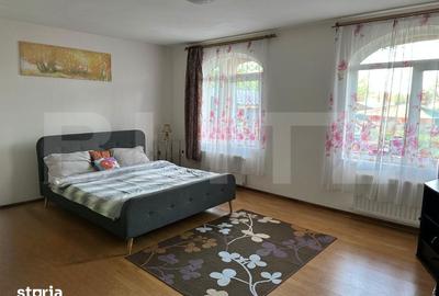 Casă cu 5 camere cu Teren 700 Mp în Micești - 2
