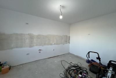 Duplex 5 camere, 111mp utili, 323mp teren in Mosnita Noua - 4