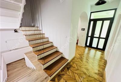 Pensiune cu 6 camere curte de 139 mp zona Ultracentrala din Sibiu - 22