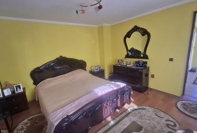 Casa de vânzare,in zona liniștită - 6