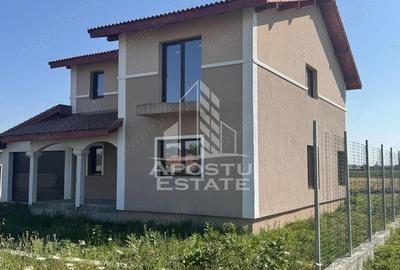 Casă cu Canalizare în Ghiroda