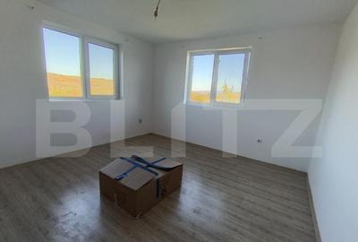 Casă cu 4 camere cu Teren 7000 Mp în Crasna - 7