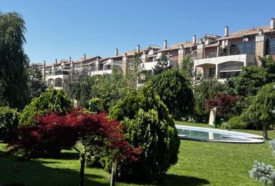 Apartament cu 3 camere semidecomandat în Pipera