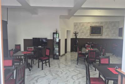 Spațiu comercial, de 100 mp, în Decebal - 1