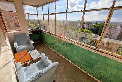 Apartament cu 3 camere decomandat în Dâmbu Pietros - 5