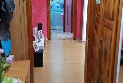 Apartament 2 Cam. Semidecomandate Moldova Noua CS - 6