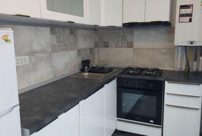 Garsonieră decomandată, mobilată în Vitan - 7