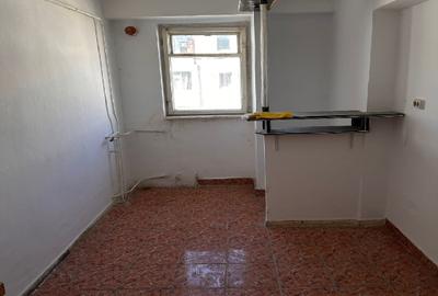 Apartament cu 2 camere decomandat în Mazepa 2 - 5
