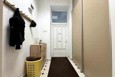 Apartament cu 3 camere semidecomandat, mobilat în Central - 13