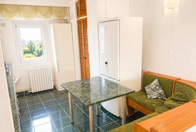 Apartament cu 3 camere decomandat, mobilat în Tomis III - 8