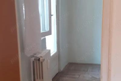 Vand apartament 2 camere semidecomandat - 3