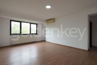 Apartament spatios cu 4 camere nemobilat - 3