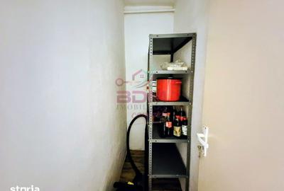 Apartament cu 2 camere semidecomandat în Micro 1 - 9