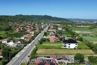 Teren Construcții intravilan de 1895 mp, în Copăcelu - 10