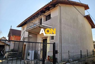 1/2 Duplex, 4 camere, 300 mp teren, toate utilitatile, Cetate - 2
