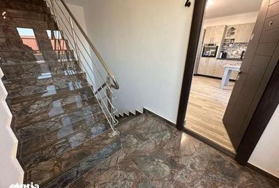 Apartament cu 3 camere în Central - 5
