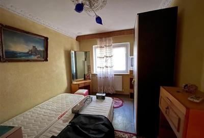 Apartament 4 camere de vanzare zona E3 Tulcea - 3