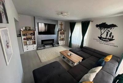 Santana de Mures - Vanzare casa 5 camere - Str. Nucului - 2