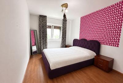Apartament cu 3 camere decomandat, mobilat în Tractorul - 1