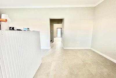 Duplex cu 4 camere cu toate utilitatile si cu asfalt -125 mp utili- Mosnita Noua - 3