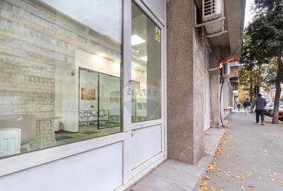 Spa?iu comercial modern cu vitrina, stradal, Gara de Nord - 1