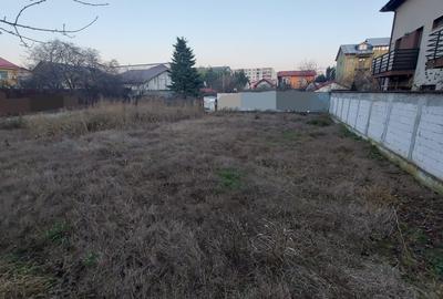 Teren 1000 mp Prelungirea Ghencea, deschidere dublă, regim P + 3 - 1