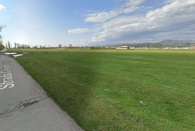 Teren intravilan 10.000 mp - Savinesti - Neamt