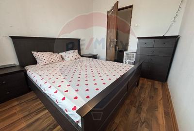 Crangasi - 3 camere, 2 bai, termopan + PVC, balcon inchis, bloc 1988 - 14