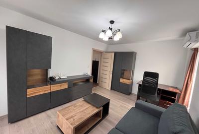 Apartament cu 2 camere decomandat în Baza 3 - 6