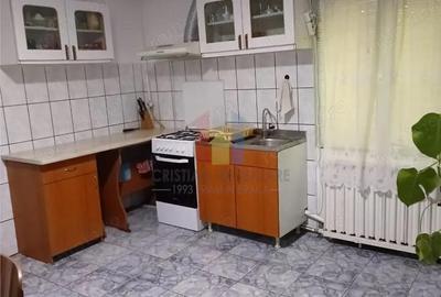 Casă cu 4 camere cu Teren 235 Mp în Central - 3