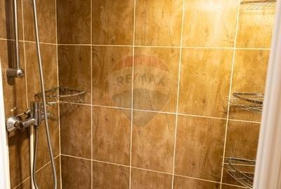 Apartament de vanzare si spatiu comercial COMISION 0% - 5
