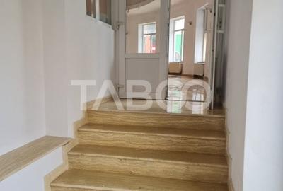 Spatiu comercial de inchiriat in centrul Municipiului Sebes - 3