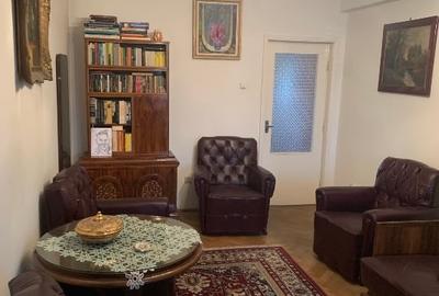 Apartament cu 3 camere decomandat, mobilat în Central - 7