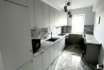 Apartament cu 2 camere decomandat în Central - 2