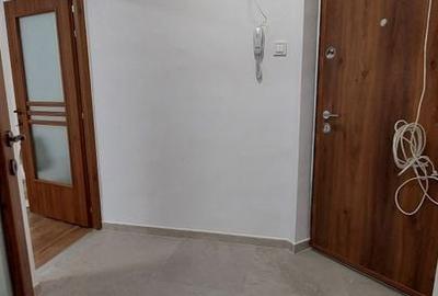 Bd. Chisinau , statia Pictor Harlescu, bloc stradal, reabilitat - 15