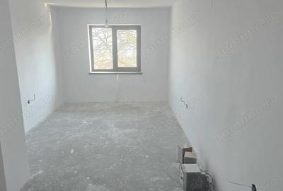 Apartament cu 3 camere decomandat în Central - 5