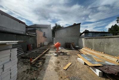 Casă cu 5 camere cu Teren 332 Mp în Central - 3