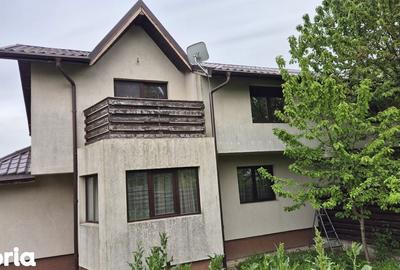 Casă cu 4 camere cu Teren 209 Mp în Central - 4