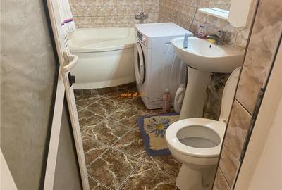 Apartament 3 camere , zona centrala -Inspectoratul Scolar ,d - 15